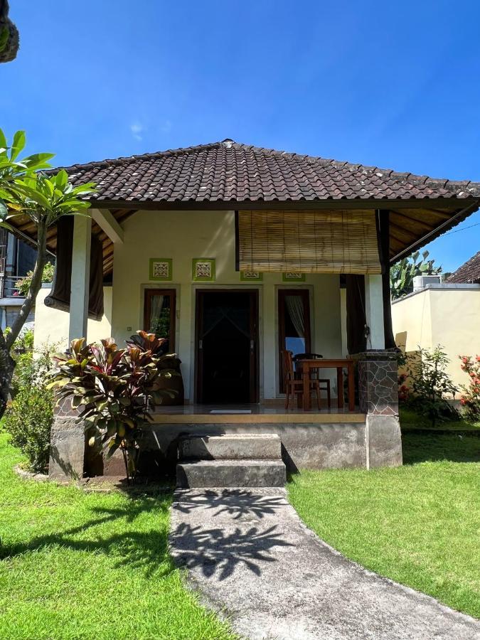 Bumbung Bungalows Amed  Exterior photo